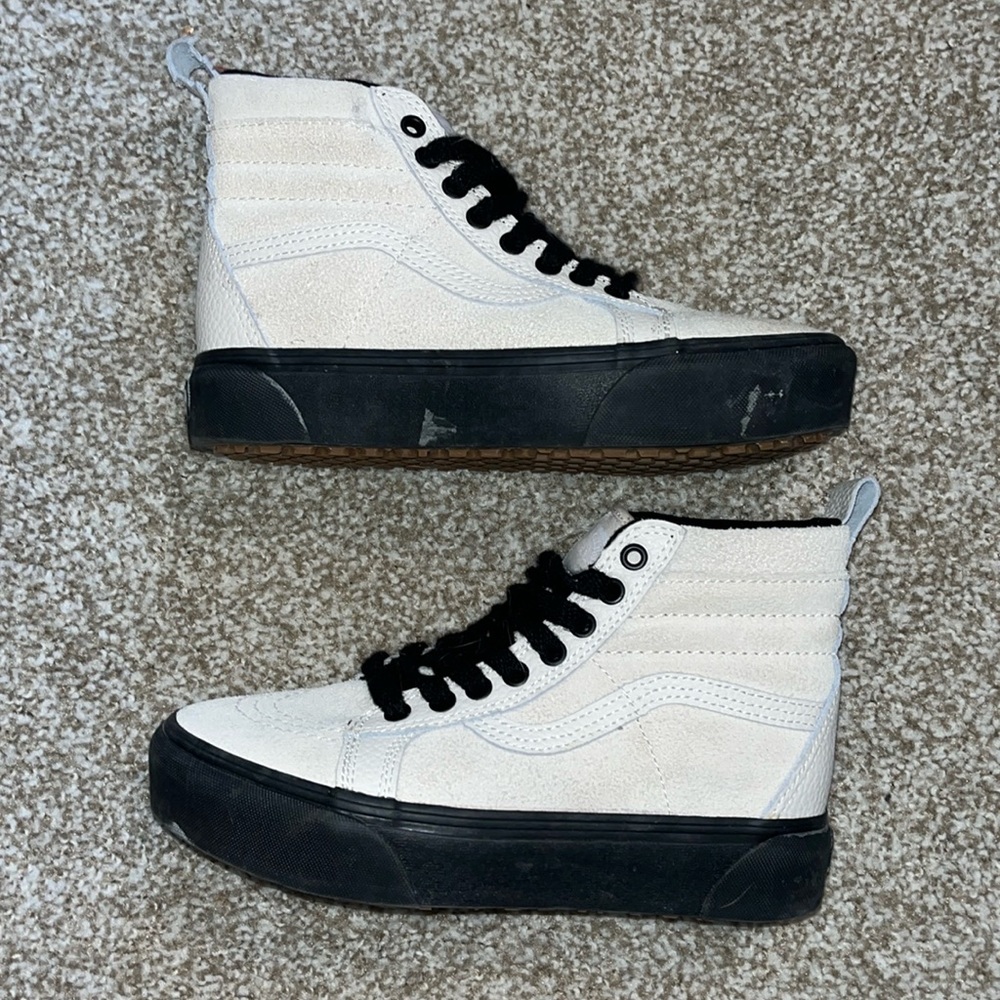 COPY - Vans high tops